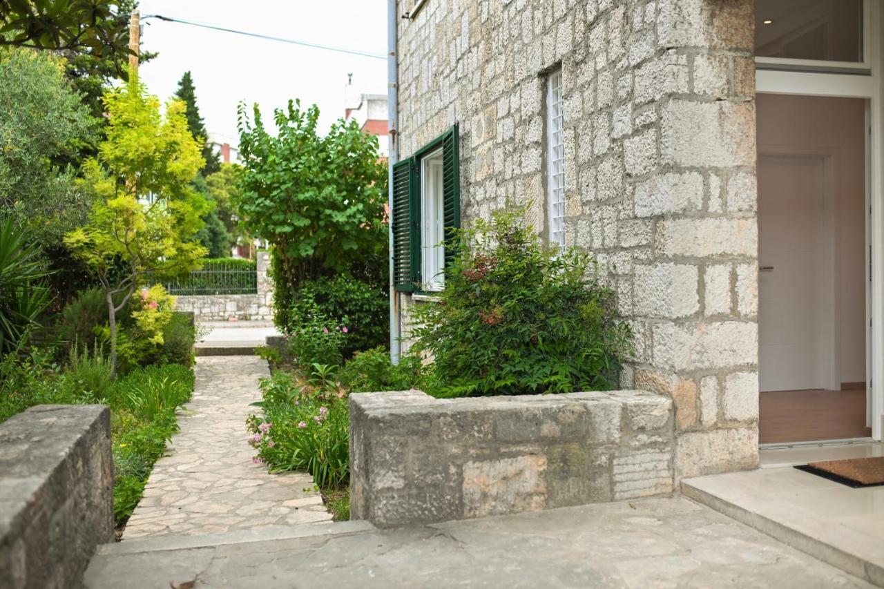 Apartman Maraska Zadar Bagian luar foto