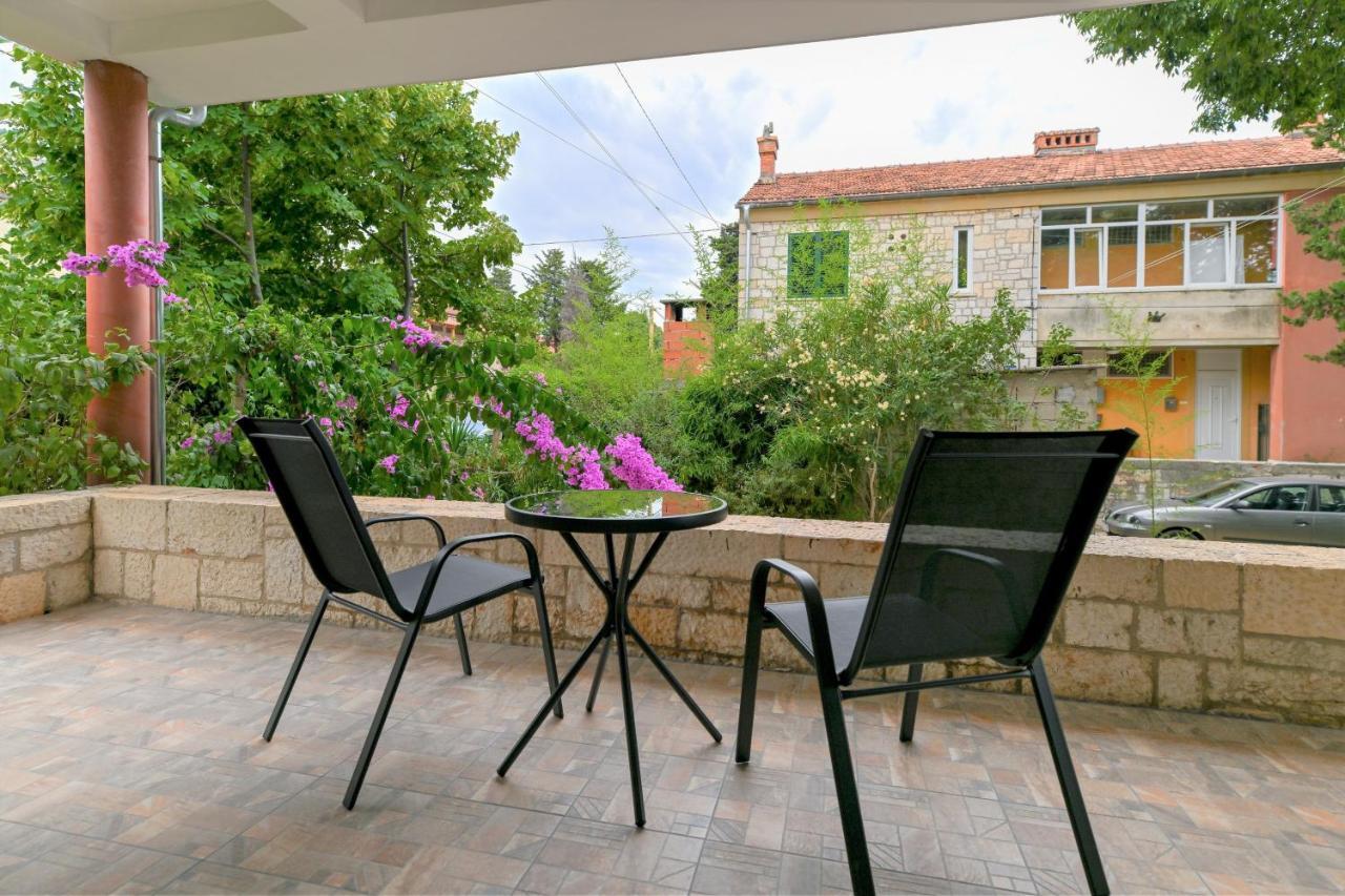Apartman Maraska Zadar Bagian luar foto