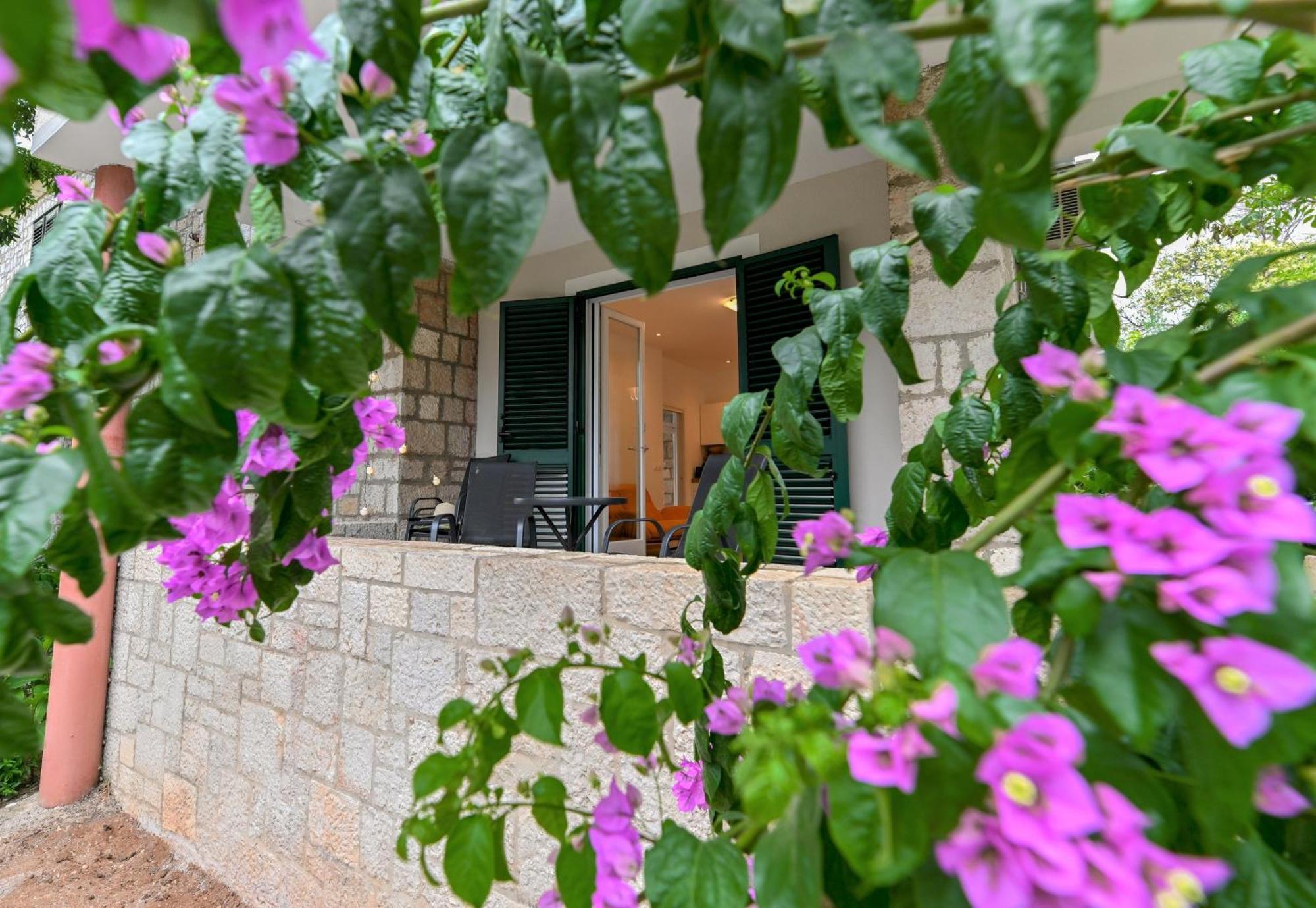 Apartman Maraska Zadar Bagian luar foto
